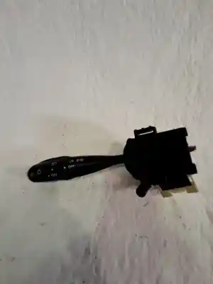 Peça sobressalente para automóvel em segunda mão comutador de luzes por toyota corolla (e12) 3zz-fe referências oem iam 13010173752  