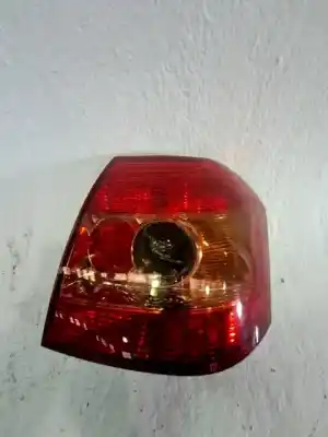 Second-hand car spare part right tailgate light for toyota corolla (e12) 3zz-fe oem iam references 8155102300  