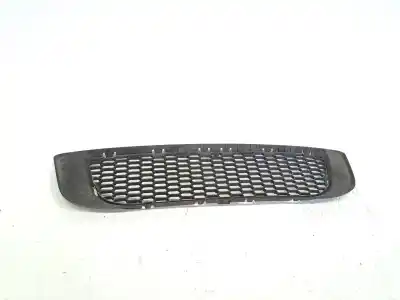 Second-hand car spare part FRONT GRILLE for BMW X3 (E83)  OEM IAM references 51113417722  