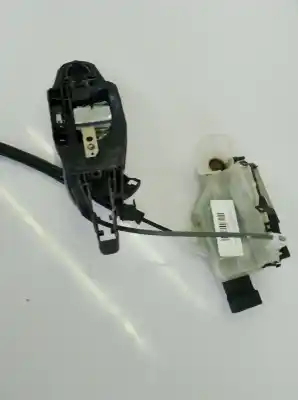 Second-hand car spare part left front door lock for citroen c3 * oem iam references 9826678280  9109e4