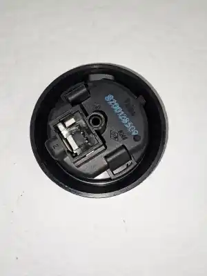 Second-hand car spare part headlights switch for renault kangoo kangoo oem iam references 8200128309  