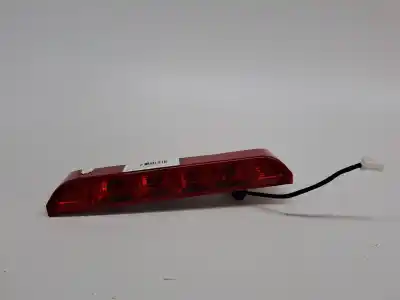 Автозапчасти б/у центральный стоп-сигнал за kia stonic (ybcuv) g3lf ссылки oem iam 92700h8400