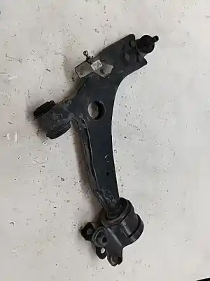 Pezzo di ricambio per auto di seconda mano braccio sospensione inferiore anteriore destro per volvo c30 (533) 2.0 d riferimenti oem iam 31277465