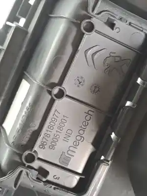 Pezzo di ricambio per auto di seconda mano console centrale per citroen c-elysée bhy(bh02) riferimenti oem iam 96744764zd   Pezzo di ricambio per auto di seconda mano console centrale per citroen c-elysée bhy(bh02) riferimenti oem iam 96744764zd