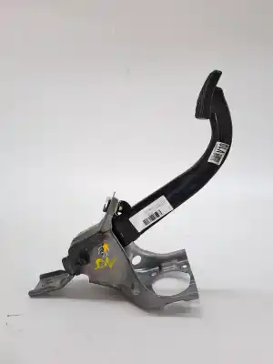 Автозапчасти б/у педаль тормоза за kia stonic (ybcuv) g3lf ссылки oem iam 32810f9100