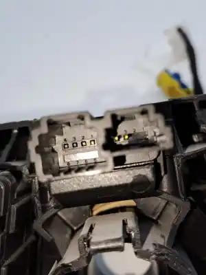 Автозапчастина б/у многофункційне управління для dacia dokker * посилання на oem iam 255676909r  