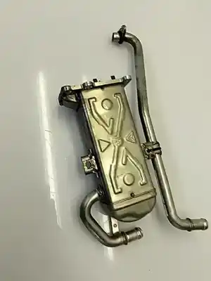 Pezzo di ricambio per auto di seconda mano Raffreddatore Egr per SKODA RAPID (NH) Škoda rapid Riferimenti OEM IAM 03L131512DP   Pezzo di ricambio per auto di seconda mano Raffreddatore Egr per SKODA RAPID (NH) Škoda rapid Riferimenti OEM IAM 03L131512DP
