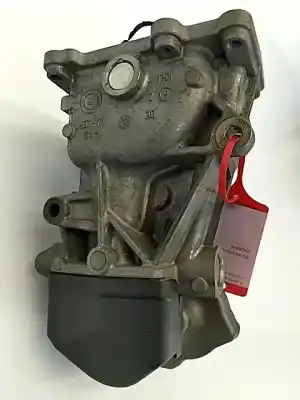 Pezzo di ricambio per auto di seconda mano valvola egr per skoda rapid (nh) škoda rapid riferimenti oem iam 280751016   Pezzo di ricambio per auto di seconda mano valvola egr per skoda rapid (nh) škoda rapid riferimenti oem iam 280751016