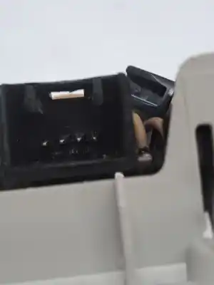 Peça sobressalente para automóvel em segunda mão luz interior por mazda cx-7 (er) 2.2 mzr-cd awd (er10a) referências oem iam gj6a69970a75  