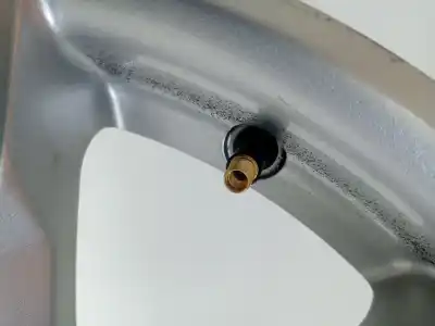 Pezzo di ricambio per auto di seconda mano cerchione in lega per land rover range rover evoque 2.2 110cv riferimenti oem iam lr048431  bj32ba