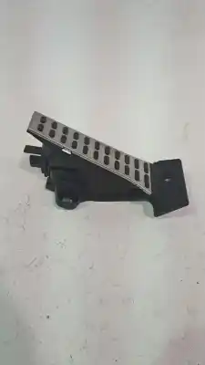 Second-hand car spare part accelerator pedal for kia sorento kia sorento i (jc) 2002-2011 oem iam references 32700c5130  