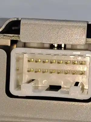 Peça sobressalente para automóvel em segunda mão módulo eletrônico por lexus is 300 (jce10) * referências oem iam 8624053040  