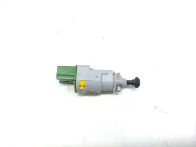 Peça sobressalente para automóvel em segunda mão sensor por dacia lodgy 1.6 sce cat referências oem iam 8200276360