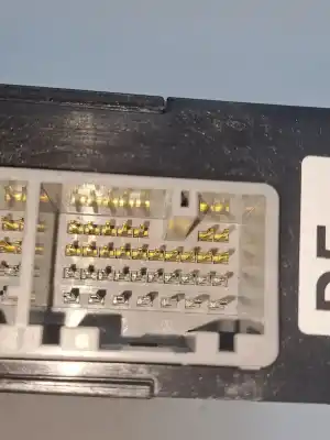 Second-hand car spare part electronic module for lexus is 300 (jce10) * oem iam references 8998153070  