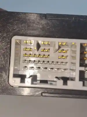 Second-hand car spare part electronic module for lexus is 300 (jce10) * oem iam references 8998153070  