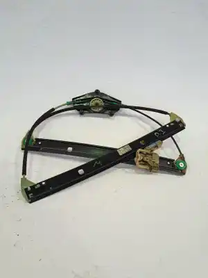 Автозапчастина б/у РЕГУЛЯТОР ВІКНА ПЕРЕДНІЙ ЛІВИЙ для AUDI A4 AVANT (8K5) (2008)  Посилання на OEM IAM 8K0837461  