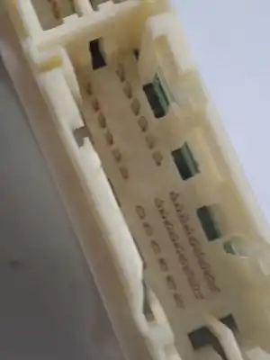 Second-hand car spare part electronic module for lexus is 300 (jce10) * oem iam references 8273053j31  