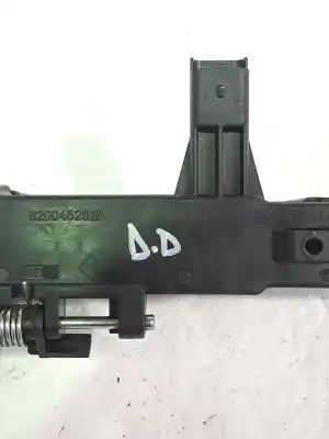 Pezzo di ricambio per auto di seconda mano maniglia esterna anteriore destra per renault espace iv (jk0/1_) 2.0 (jk09) riferimenti oem iam 7701472933  