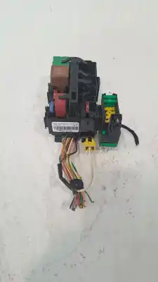 Second-hand car spare part fuse box unit for ds ds 7 crossback (j_) e-tense (j45gqu) oem iam references 9675730380