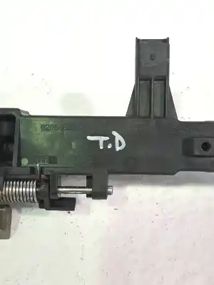 Pezzo di ricambio per auto di seconda mano maniglia esterna posteriore destra per renault espace iv (jk0/1_) 2.0 (jk09) riferimenti oem iam 7701472932  