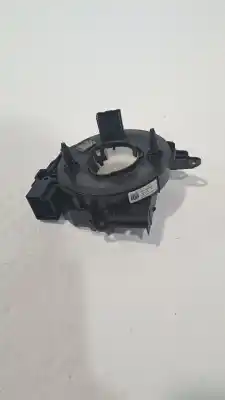 Pezzo di ricambio per auto di seconda mano anello airbag per skoda rapid (nh) škoda rapid riferimenti oem iam 6ra959653a   Pezzo di ricambio per auto di seconda mano anello airbag per skoda rapid (nh) škoda rapid riferimenti oem iam 6ra959653a