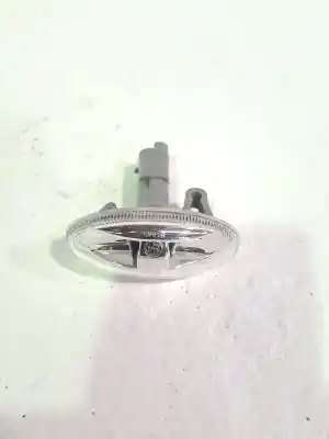 Tweedehands auto-onderdeel RECHTER ZIJLAMP voor CITROEN CITROËN C3 I (FC_, FN_) 1.4 HDI  OEM IAM-referenties 6325G3  