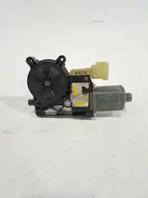 Автозапчасти б/у мотор стекла переднего правого за ford kuga (cbs) kuga 120 cv / 88 kw ссылки oem iam 0130822733  