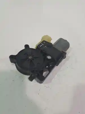 Pezzo di ricambio per auto di seconda mano motore alzacristalli posteriore destro per ford kuga (cbs) kuga 120 cv / 88 kw riferimenti oem iam 0130822735  