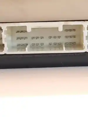 Peça sobressalente para automóvel em segunda mão caixa de fusíveis e relés por lexus nx * referências oem iam 8273078011  