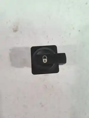 Peça sobressalente para automóvel em segunda mão farolim nevoeiro traseiro esquerdo por citroen c4 berlina c4 berlina referências oem iam 6554lf