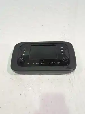 Pezzo di ricambio per auto di seconda mano impianto audio / radio cd per fiat panda (319) 4x4 75 cv / 55 kw riferimenti oem iam 735789880