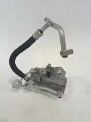 Peça sobressalente para automóvel em segunda mão Compressor De Ar Condicionado A/a A/c por LEXUS IS 300 (JCE10) 3.0 Luxury Referências OEM IAM 8837033020  