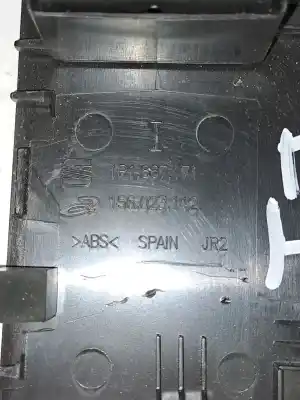 Peça sobressalente para automóvel em segunda mão botão / interruptor elevador vidro dianteiro esquerdo por seat leon (kl1) seat leon referências oem iam 1p1867171  1k3959857c