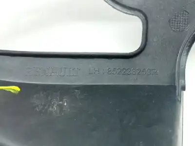 Pezzo di ricambio per auto di seconda mano plastica per renault captur ii (2019-0) riferimenti oem iam 852233250r  