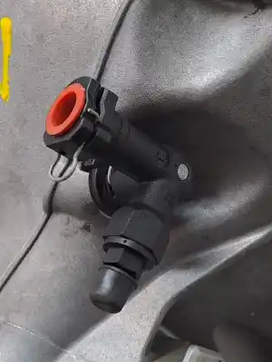 Автозапчастина б/у коробка передач для opel corsa e (x15) 1.4 turbo (08, 68) посилання на oem iam mdg  649354685 - 24580479