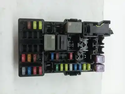 Автозапчастина б/у РЕЛЕ/ЗАПОПЕРІВНИК для OPEL CORSA E (X15)  Посилання на OEM IAM 2B0Z4010F  