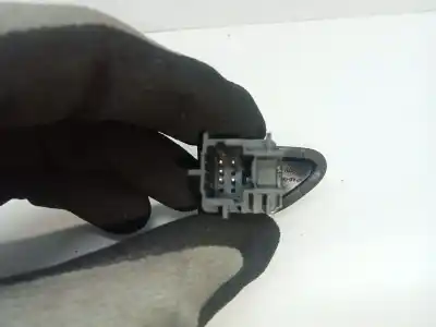 Peça sobressalente para automóvel em segunda mão interruptor 4 piscas - emergência por renault captur ii (2019-0) referências oem iam 252907372r  