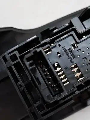 Pezzo di ricambio per auto di seconda mano comando alzacristalli posteriori destro per lexus nx * riferimenti oem iam 8481078010  