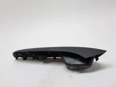Second-hand car spare part plastics for nissan note (e11e) note (e11e) oem iam references 829613ar0a  