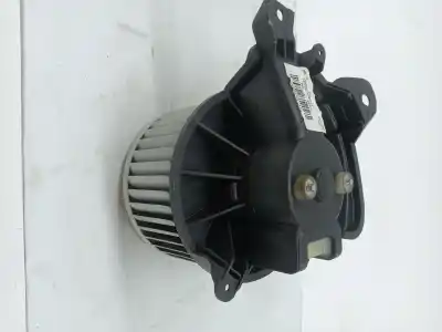 Pezzo di ricambio per auto di seconda mano MOTORE DI RISCALDAMENTO per OPEL CORSA E  Riferimenti OEM IAM 13335075  