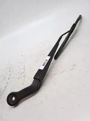 Pièce détachée automobile d'occasion Bras D Essuie-glace Avant Droit pour MINI MINI 3P (F56) B38A12A Références OEM IAM 61617335477  
