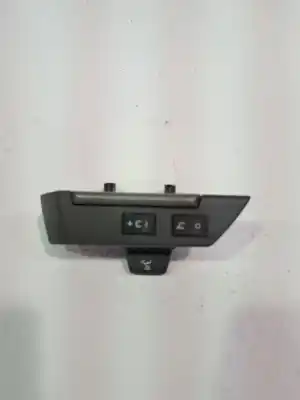 Second-hand car spare part Steering Wheel Switch for LAND ROVER RANGE ROVER (LM) 4.4 V8 CAT OEM IAM references XPD500601  