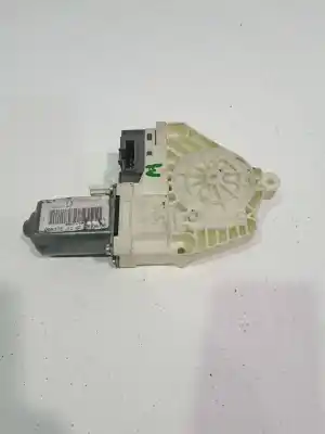 Pezzo di ricambio per auto di seconda mano Motore Alzacristalli Anteriore Destro per LAND ROVER RANGE ROVER (LM) 4.4 V8 CAT Riferimenti OEM IAM CUR000140  
