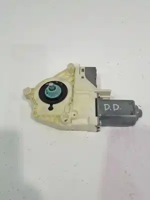 Pezzo di ricambio per auto di seconda mano motore alzacristalli anteriore destro per land rover range rover (lm) 4.4 v8 cat riferimenti oem iam cur000140  