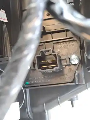 Peça sobressalente para automóvel em segunda mão caixa de aquecimento por hyundai i10 classic referências oem iam 97205k7100  