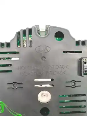 Peça sobressalente para automóvel em segunda mão quadrante por kia rio (yb) rio (yb) (2016 - ..) referências oem iam 940331w820  