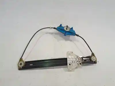 Pièce détachée automobile d'occasion LÉVE GLACE ARRIÈRE DROIT pour AUDI A4 AVANT (8E)  Références OEM IAM 8E0839462C  