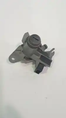 Second-hand car spare part tailgate lock for audi a4 b7 (8ec) 3.0 tdi quattro oem iam references 107827573bd  