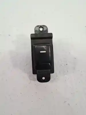 Tweedehands auto-onderdeel schakelaar rechts voor ruit voor kia rio (yb) rio (yb) (2016 - ..) oem iam-referenties 935751w010