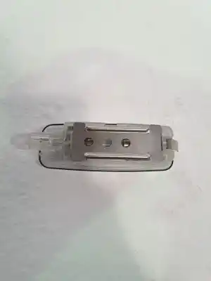 Second-hand car spare part interior light for audi a4 b7 (8ec) 3.0 tdi quattro oem iam references 4e0947105  